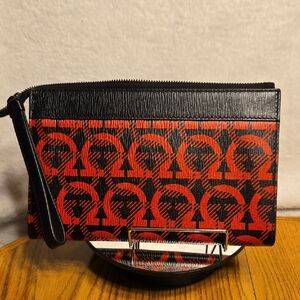 NWOT Salvadore Ferragamo Wristlet Clutch in Black & Red
